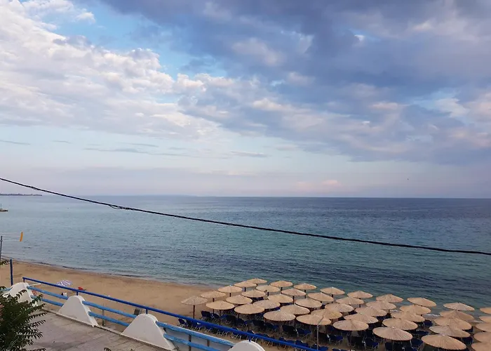 Beachfront Family Escape *