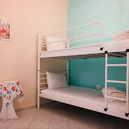 Beachfront Family Escape *