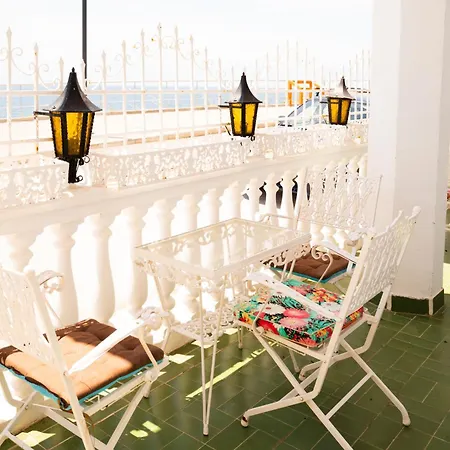 Beachfront Family Escape Nea Kallikrateia