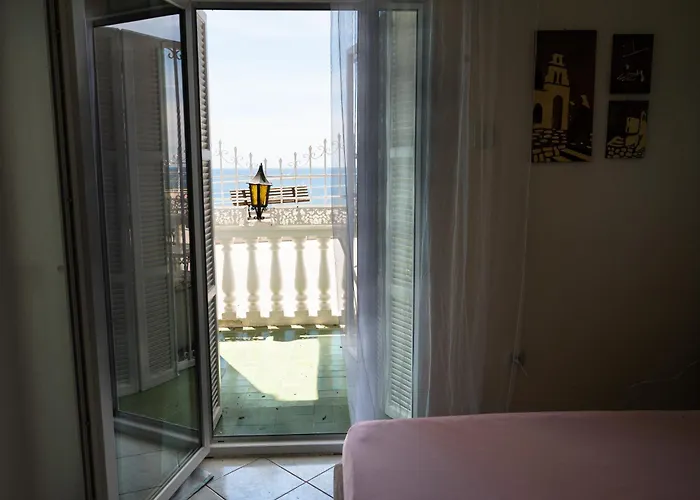 Beachfront Family Escape * Nea Kallikrateia